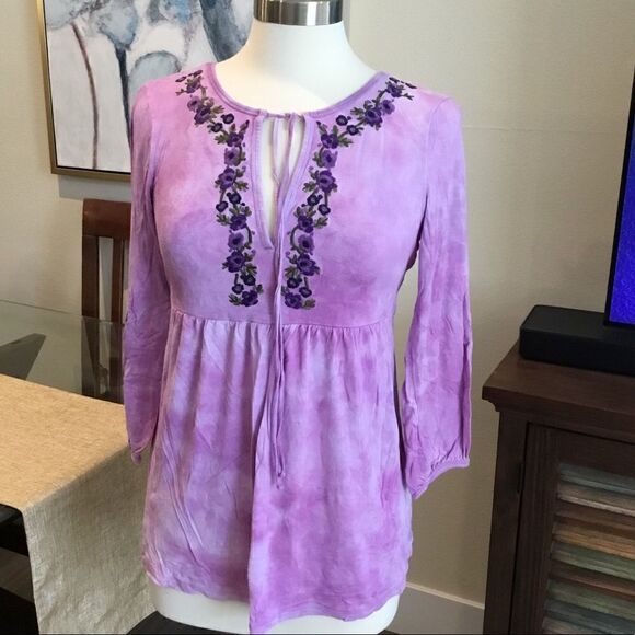 INCāBATIKĀ LILAāPURPLEāBLOUSEāSIZEāMEDIUM - Picture 2 of 7